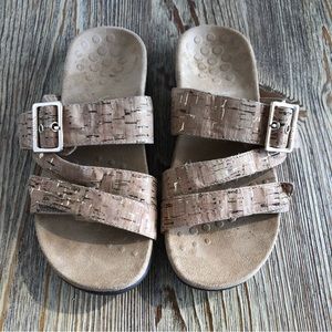 Vionic Slide On Sandals Size 5 Tan Light Brown